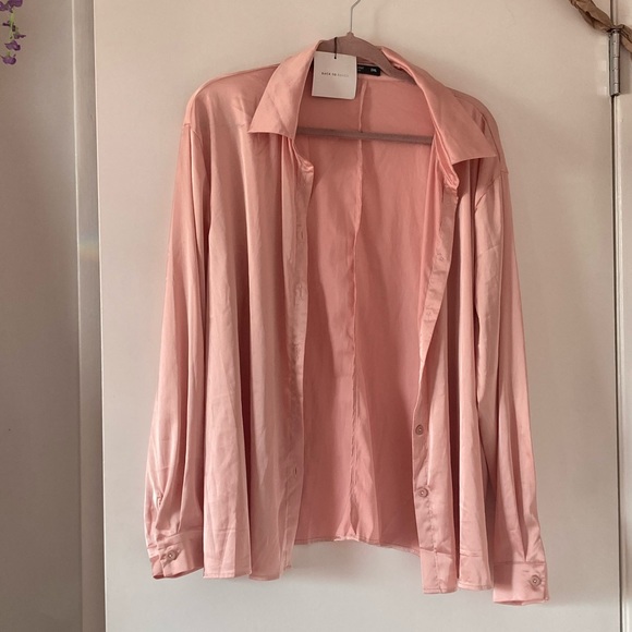 Pink satin button down from Shein NWT - Picture 3 of 3